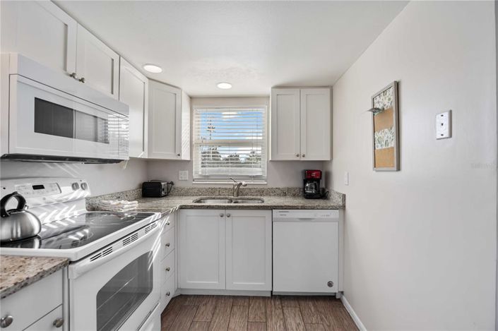 Image No.34-4 Bed Property for sale