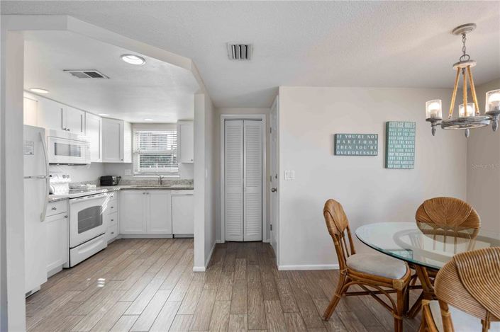 Image No.41-4 Bed Property for sale