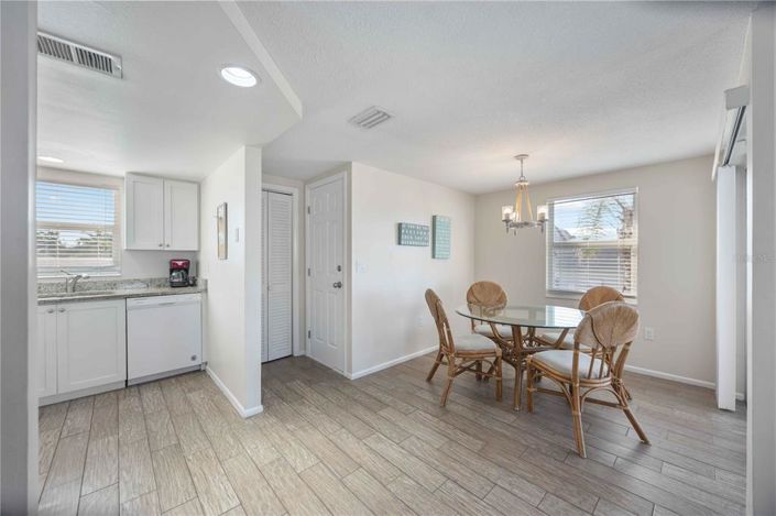 Image No.42-4 Bed Property for sale