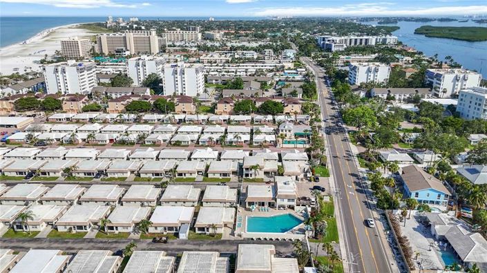 Image No.55-4 Bed Property for sale