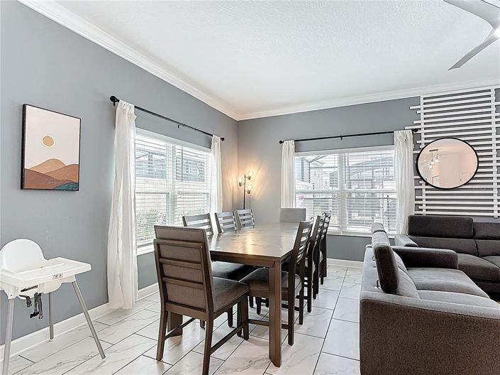 Image No.10-5 Bed Townhouse for sale