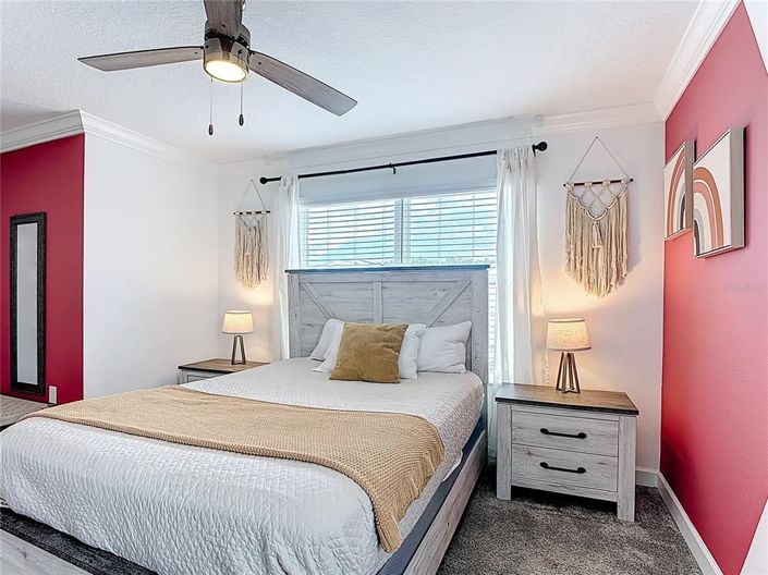 Image No.20-5 Bed Townhouse for sale