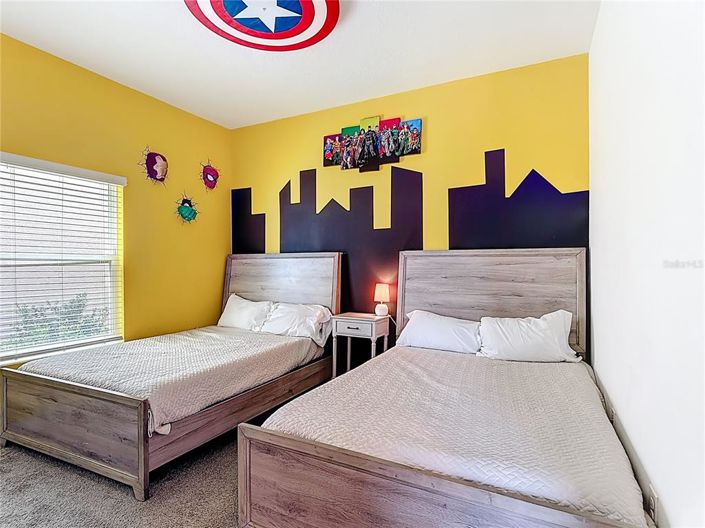 Image No.26-5 Bed Townhouse for sale