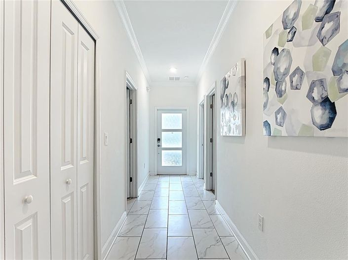 Image No.4-5 Bed Townhouse for sale