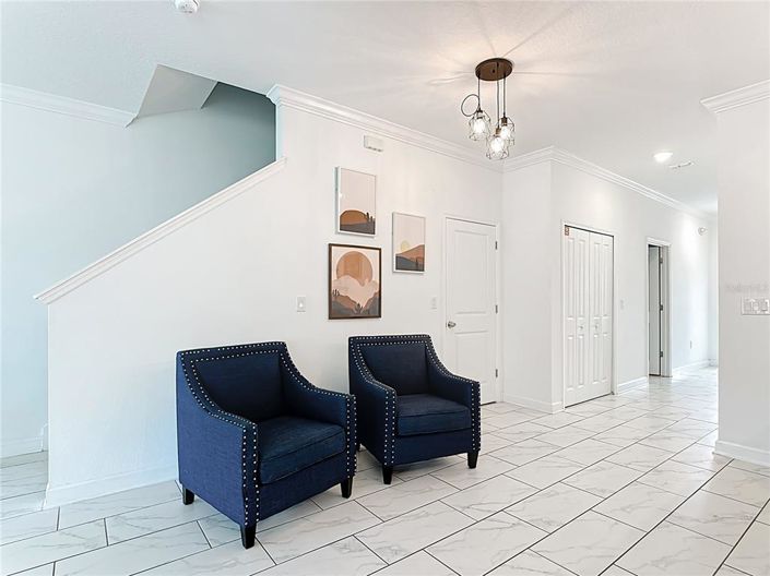 Image No.5-5 Bed Townhouse for sale