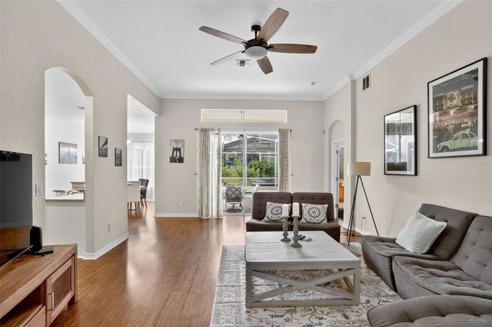 Image No.9-4 Bed Property for sale