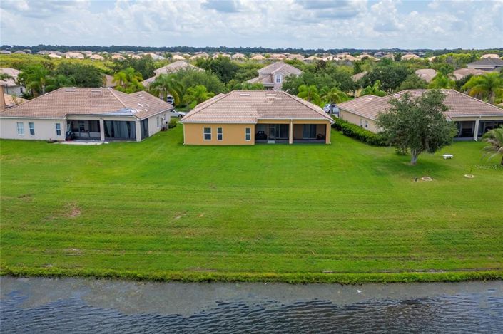 Image No.12-3 Bed Property for sale