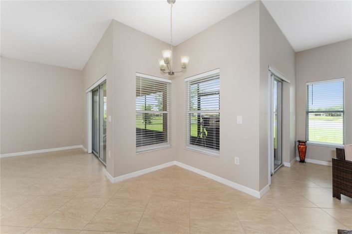 Image No.13-3 Bed Property for sale