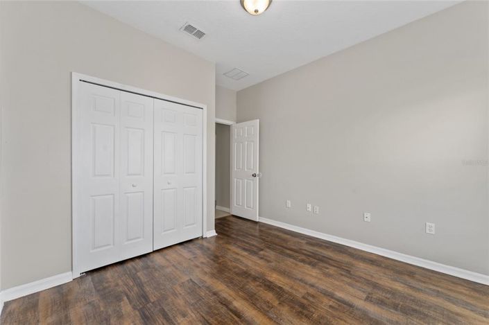 Image No.29-3 Bed Property for sale