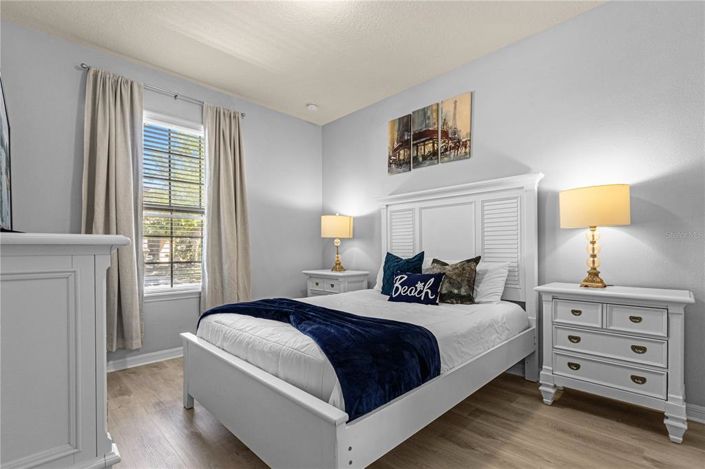 Image No.16-4 Bed Townhouse for sale