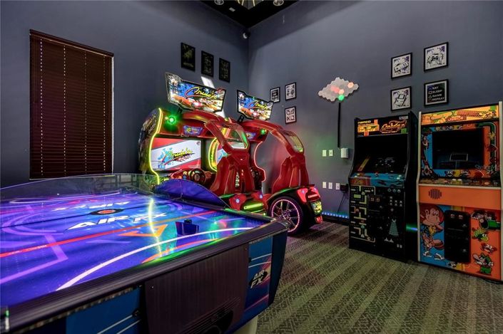 Image No.44-4 Bed Townhouse for sale