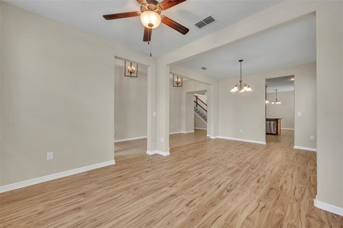 Image No.11-5 Bed Property for sale