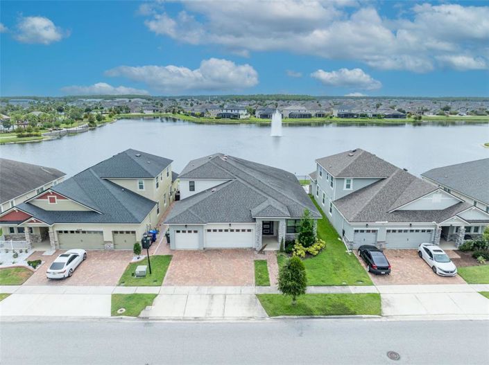 Image No.2-5 Bed Property for sale