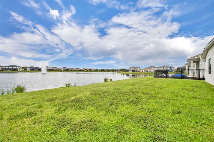 Image No.48-5 Bed Property for sale