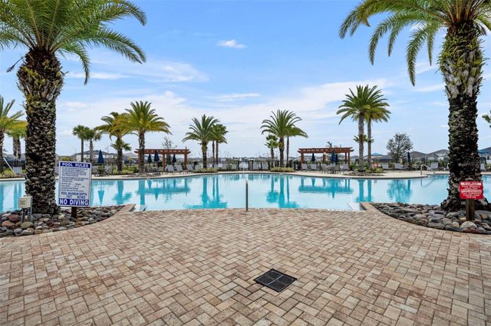 Image No.55-5 Bed Property for sale