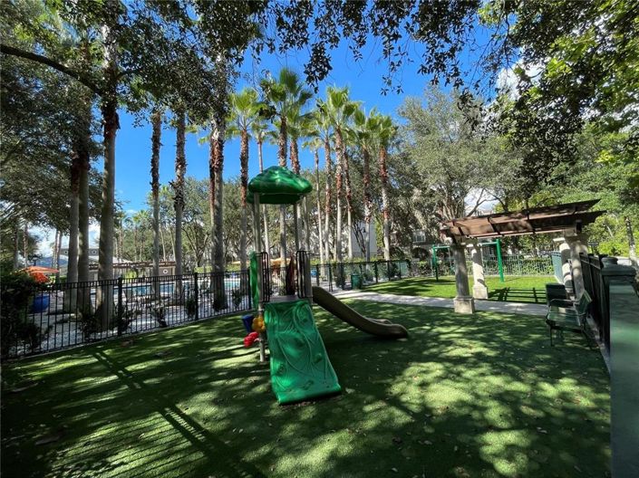 Image No.35-2 Bed Property for sale