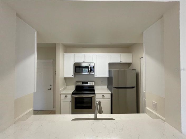 Image No.9-2 Bed Property for sale