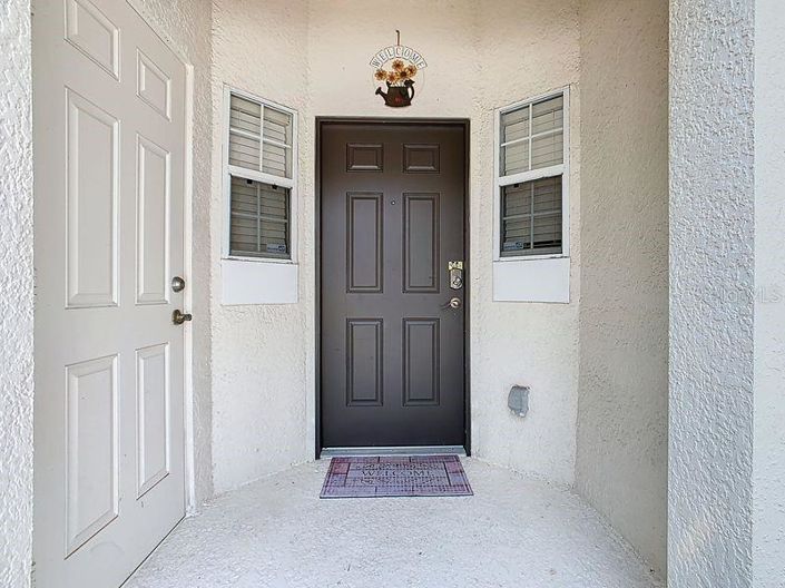 Image No.2-3 Bed Townhouse for sale