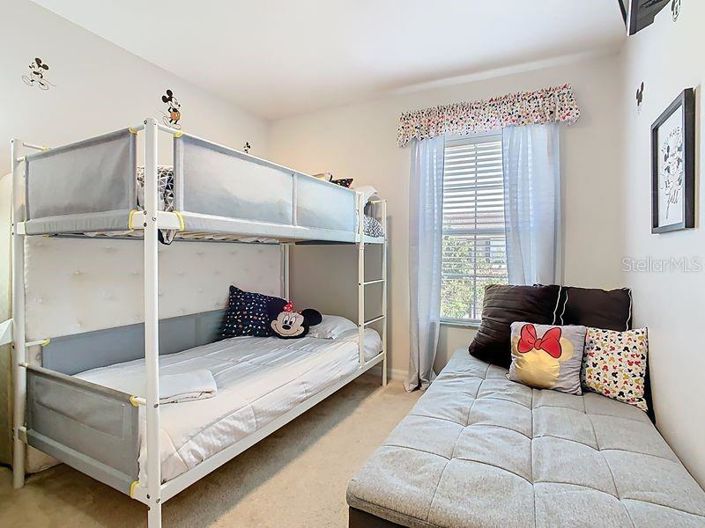 Image No.26-3 Bed Townhouse for sale