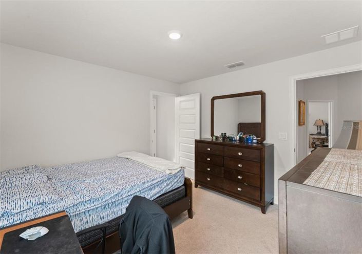 Image No.10-4 Bed Property for sale