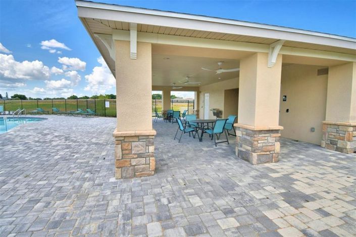 Image No.18-4 Bed Property for sale