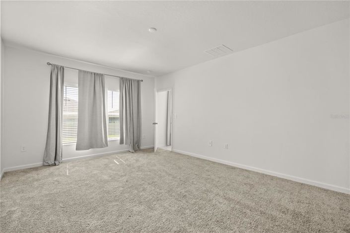 Image No.20-4 Bed Property for sale