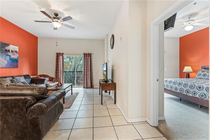 Image No.10-3 Bed Property for sale