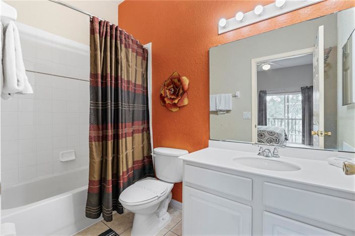 Image No.17-3 Bed Property for sale