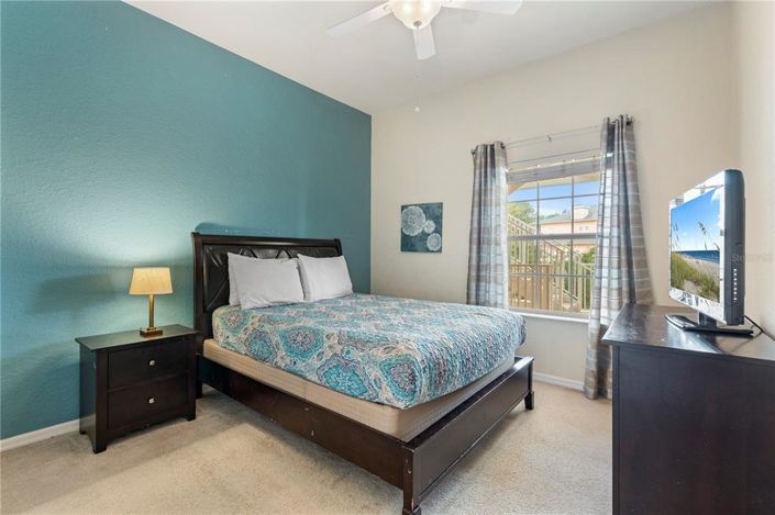 Image No.21-3 Bed Property for sale