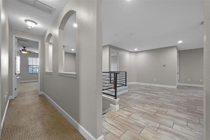 Image No.42-6 Bed Property for sale