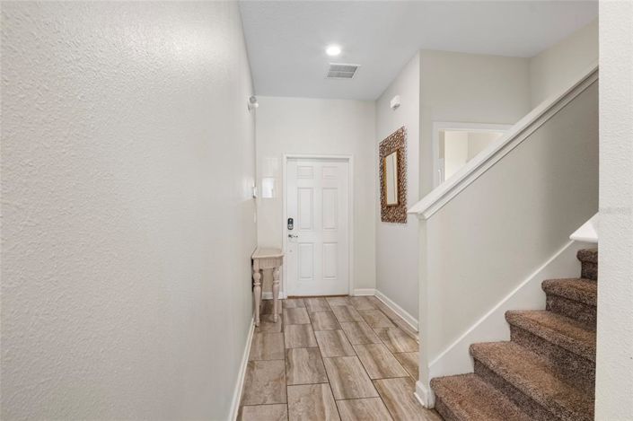 Image No.4-4 Bed Townhouse for sale