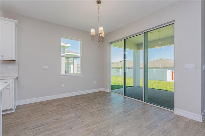 Image No.5-4 Bed Property for sale