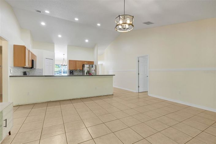 Image No.16-4 Bed Property for sale