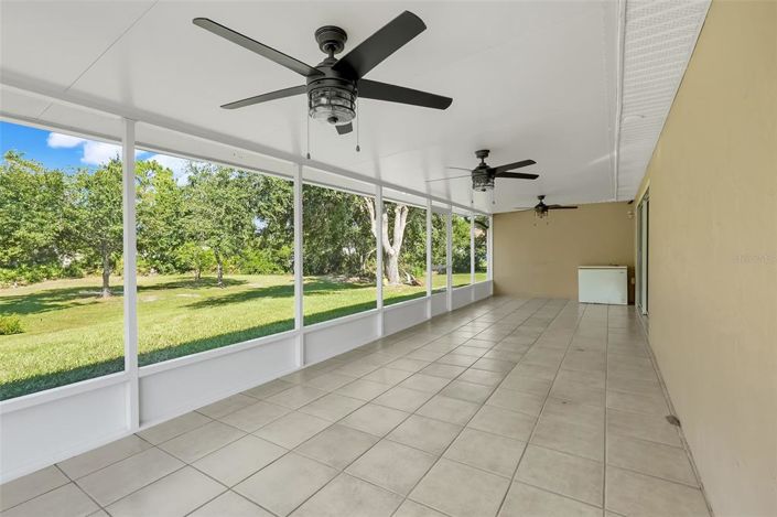 Image No.35-4 Bed Property for sale