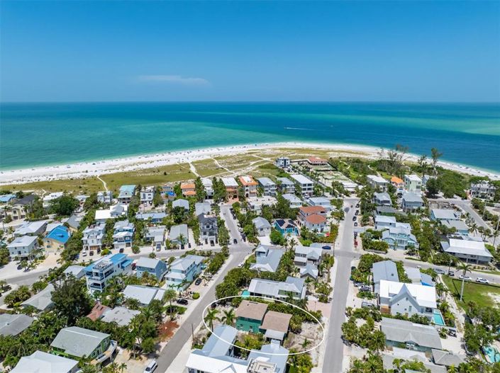 Image No.10-4 Bed Property for sale