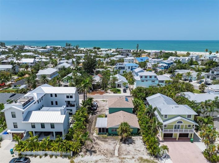 Image No.3-4 Bed Property for sale