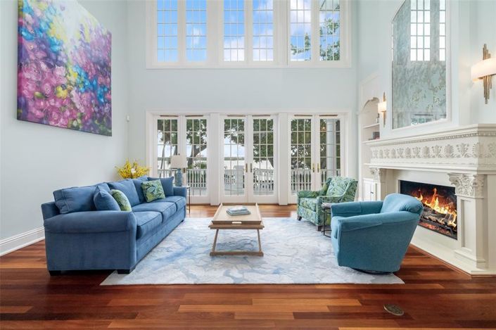 Image No.10-4 Bed Property for sale