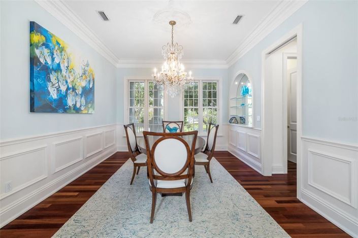 Image No.22-4 Bed Property for sale