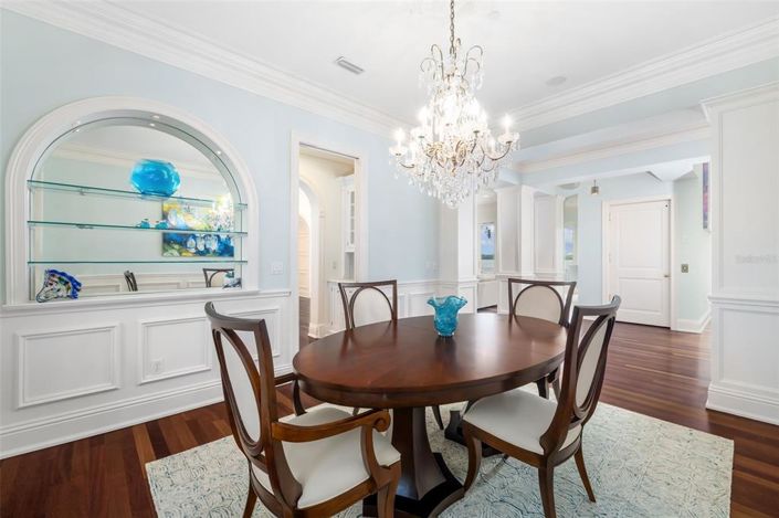 Image No.23-4 Bed Property for sale