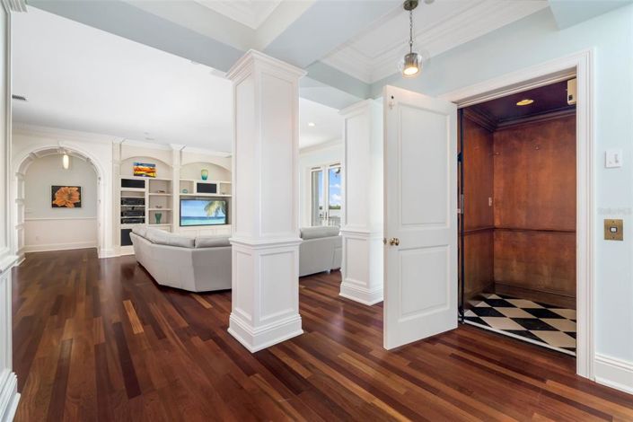 Image No.24-4 Bed Property for sale