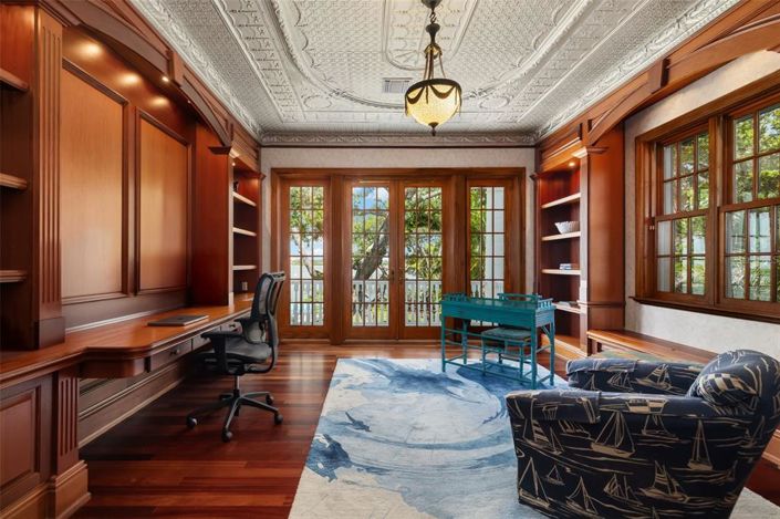 Image No.42-4 Bed Property for sale