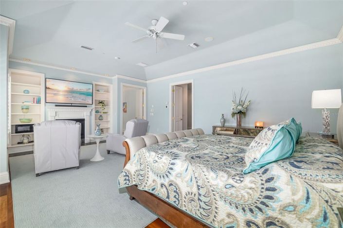 Image No.48-4 Bed Property for sale