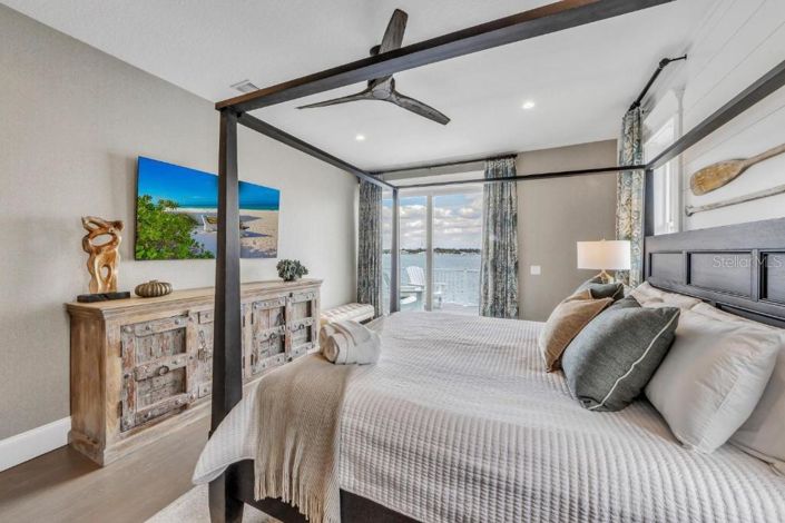 Image No.30-5 Bed Property for sale