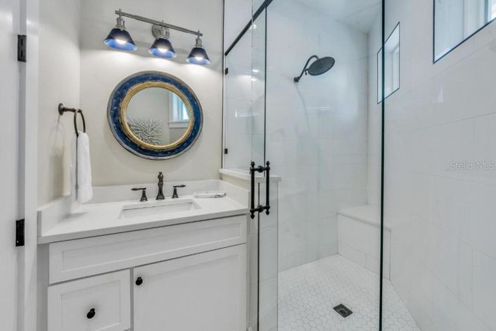 Image No.43-5 Bed Property for sale