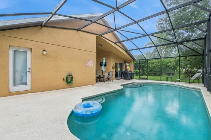 Image No.20-4 Bed Property for sale