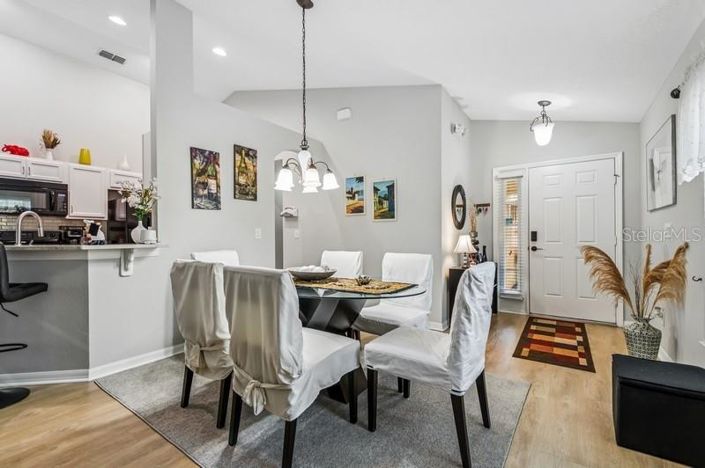 Image No.3-4 Bed Property for sale