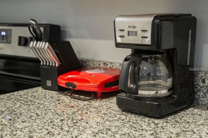 Image No.10-4 Bed Property for sale