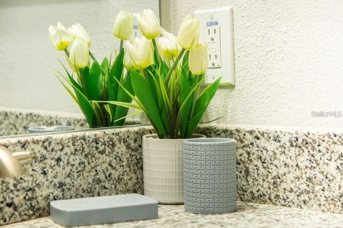 Image No.14-4 Bed Property for sale