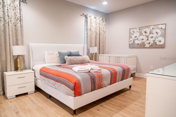 Image No.32-4 Bed Property for sale