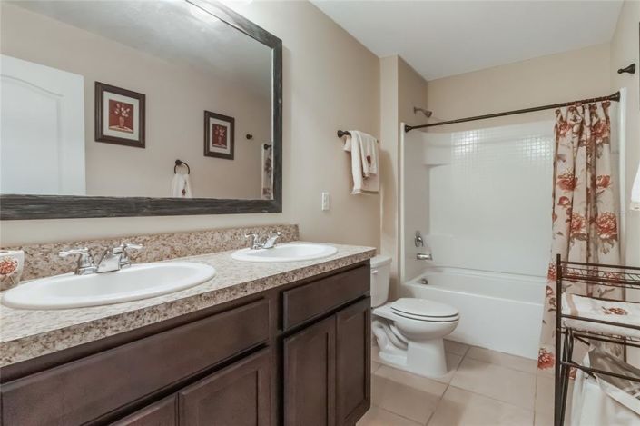 Image No.33-5 Bed Property for sale